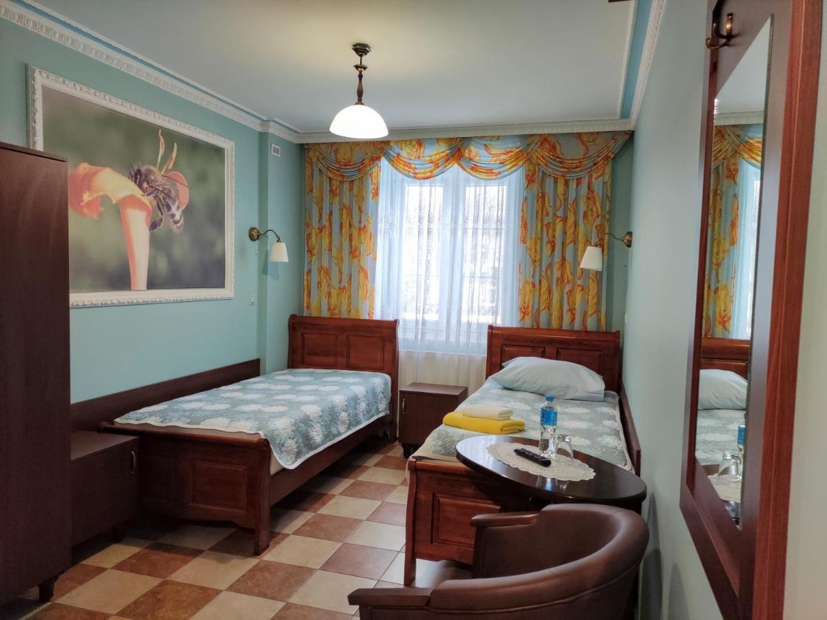 Dwor Bartnika Bed & Breakfast Narewka Ngoại thất bức ảnh